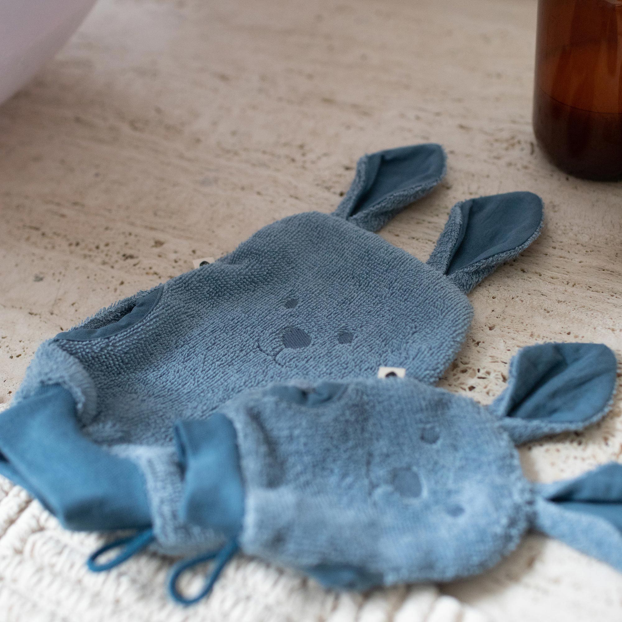 BIBS-Kangaroo-rukavica-na-umyvanie-z-BIO-bavlny_zinka_square