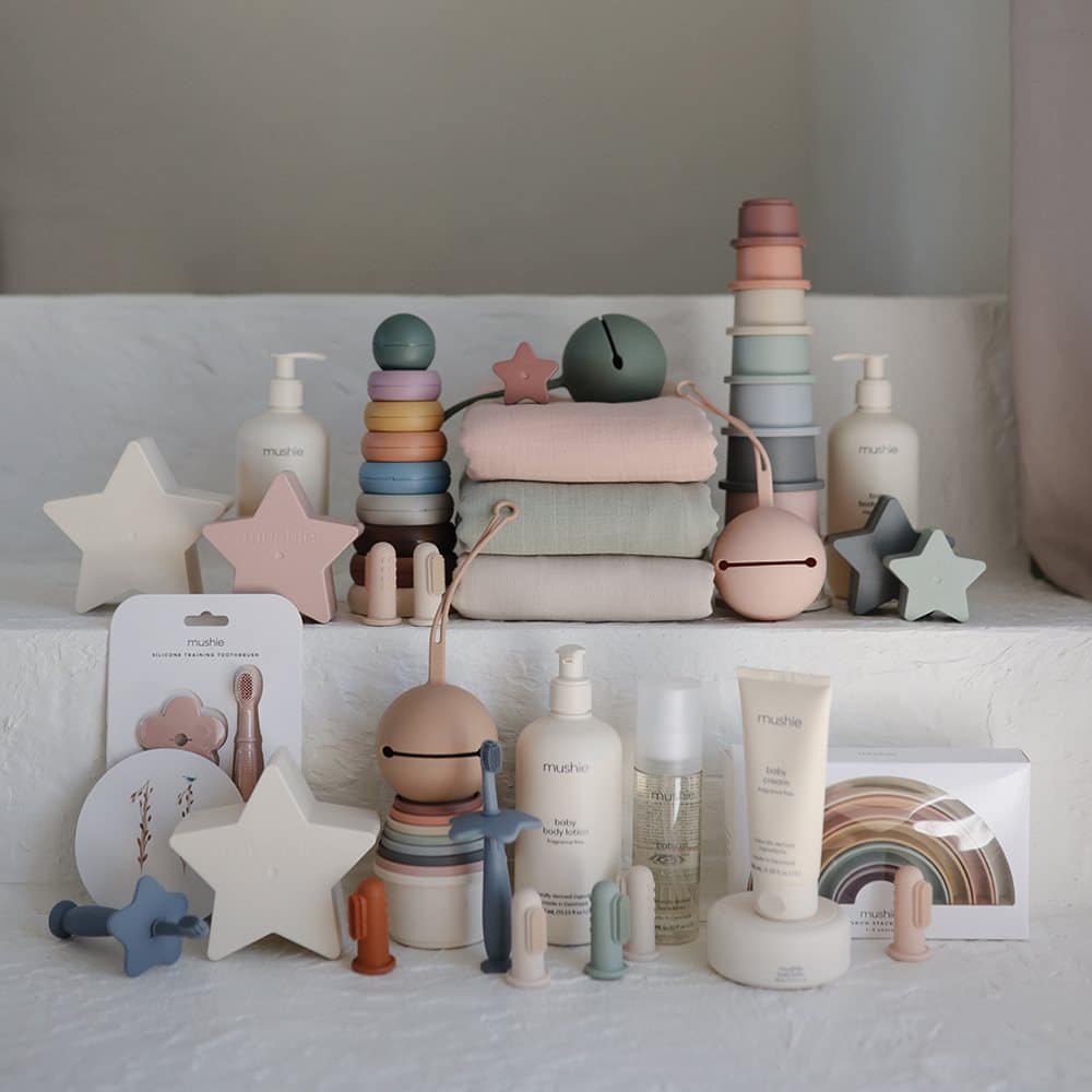 studio_flatlay2-p