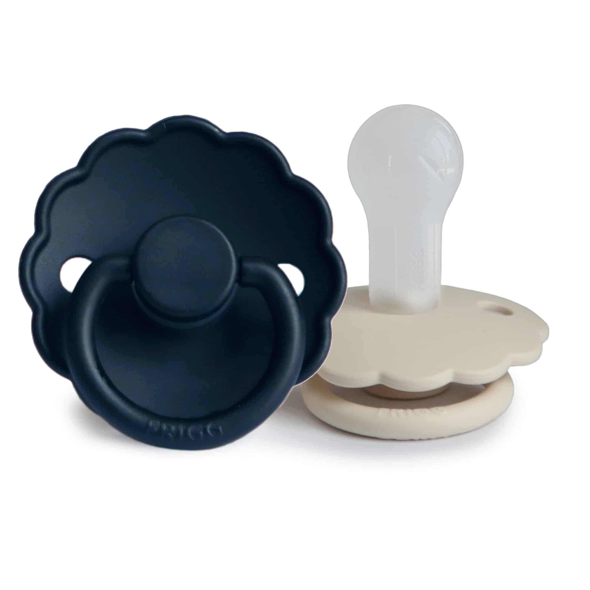 twopack_DarkNavySandstone_Daisy-Silicone_6-18
