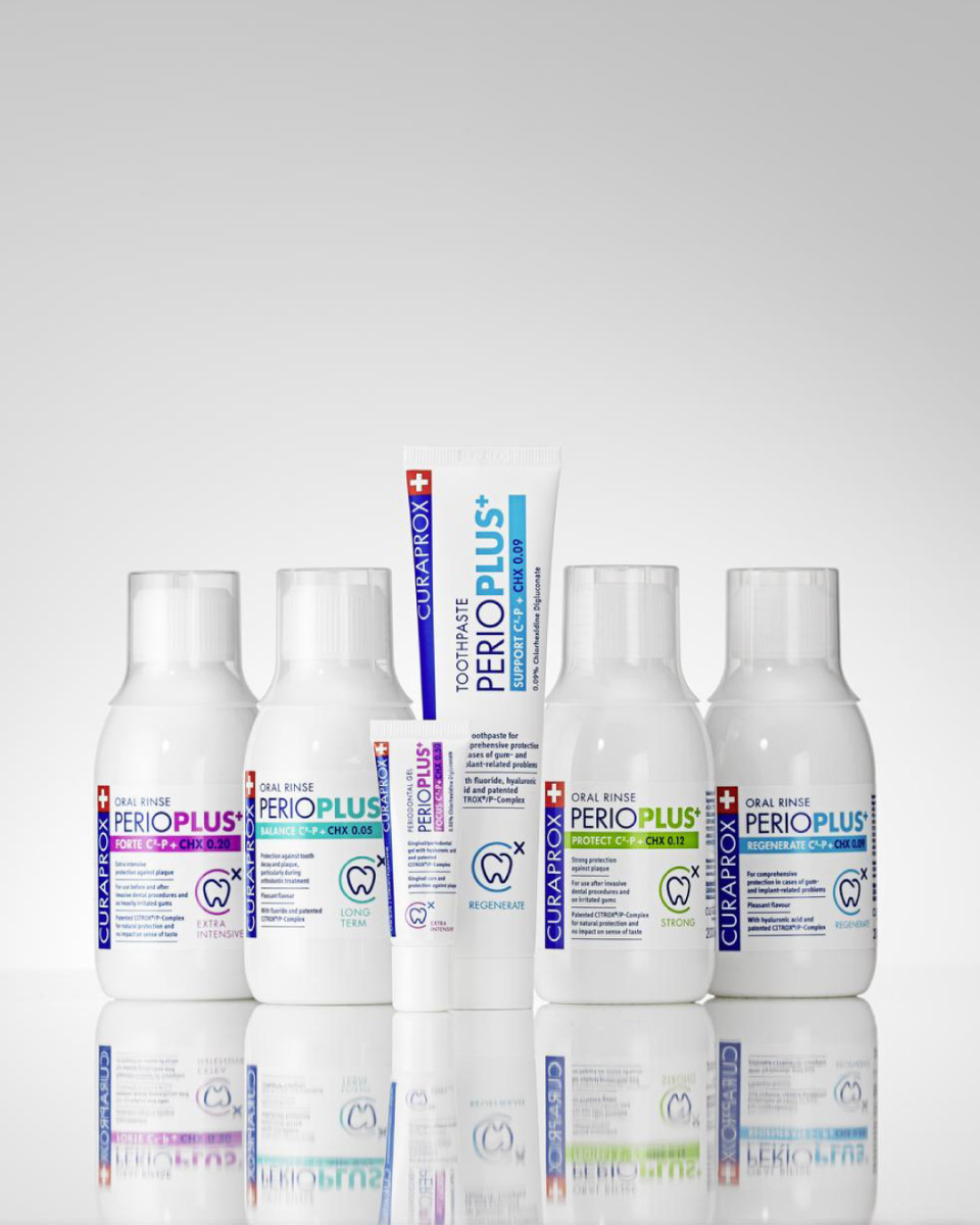 ustna-voda-perio-plus-forte-02-chx